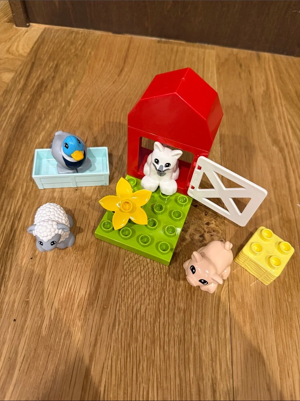 LEGO Duplo 10949 Farm Animal Care